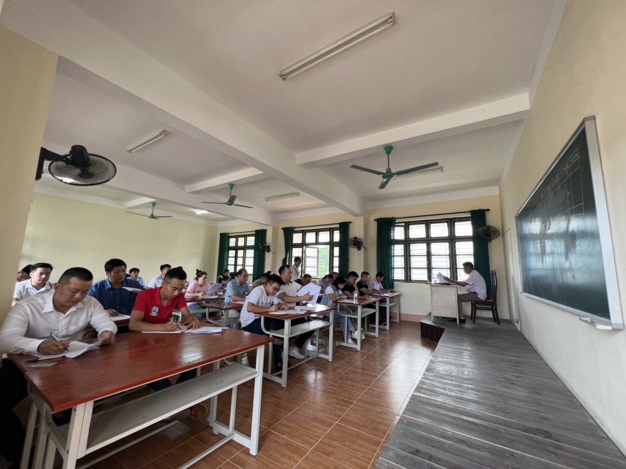 Thi chứng chỉ hành nghề bất động sản